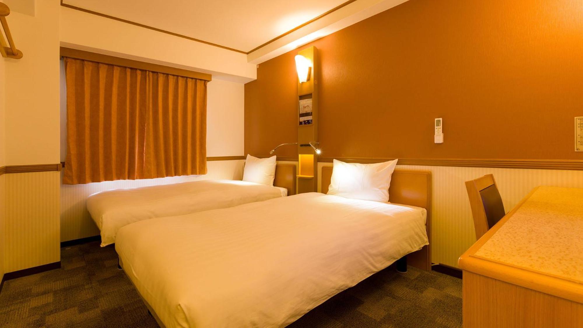 Toyoko Inn Yamagata-Eki Nishi-Guchi Jamagata Pokoj fotografie